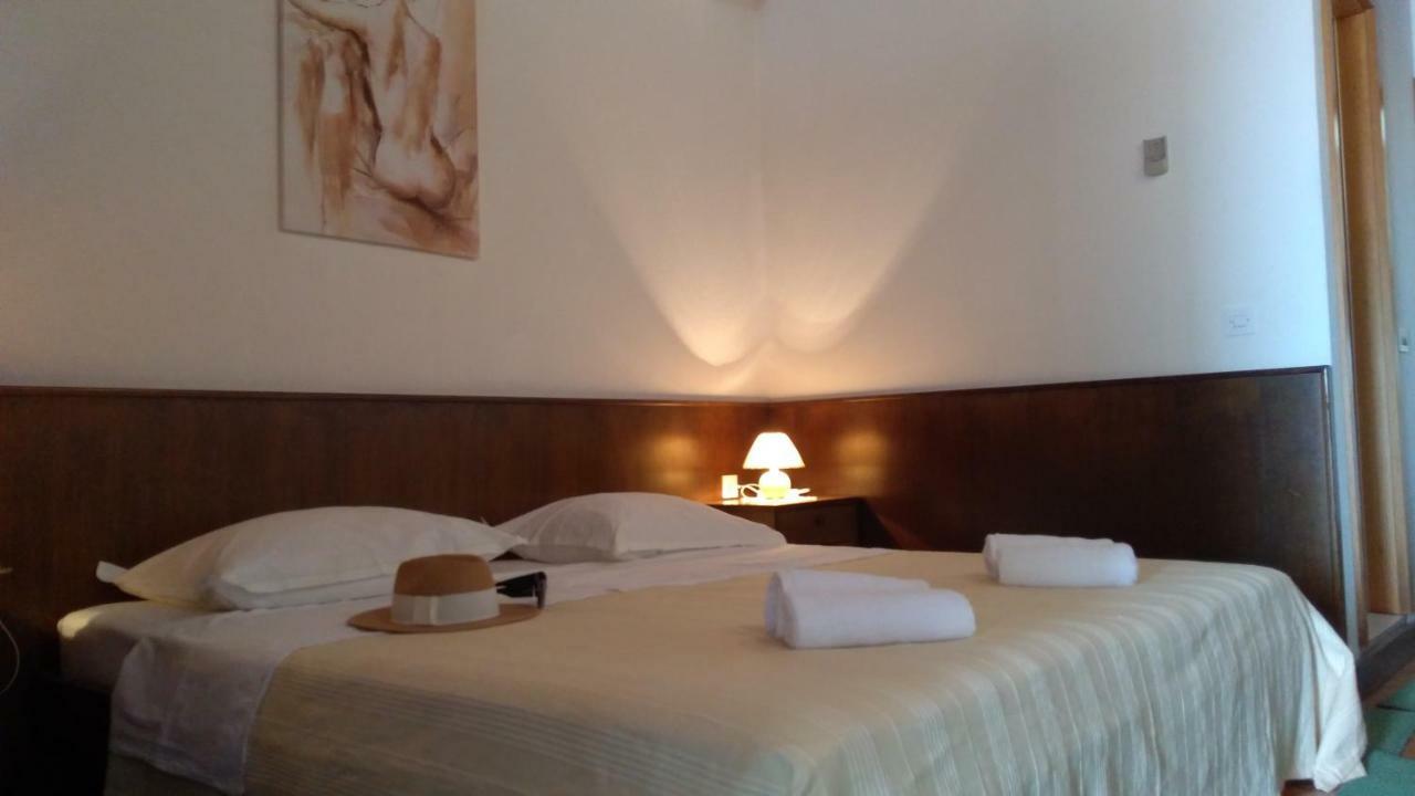 Hotel House Nede Medic Brela Exterior foto