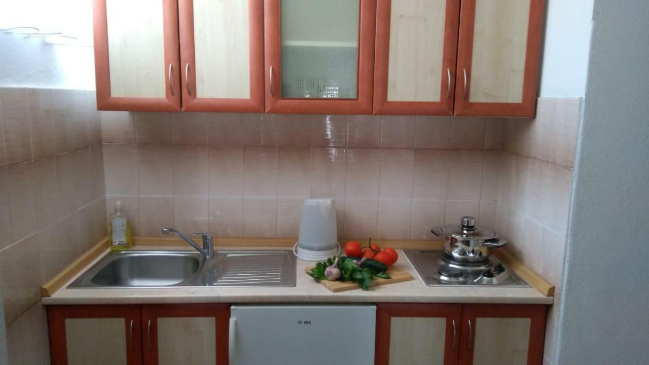 Hotel House Nede Medic Brela Exterior foto